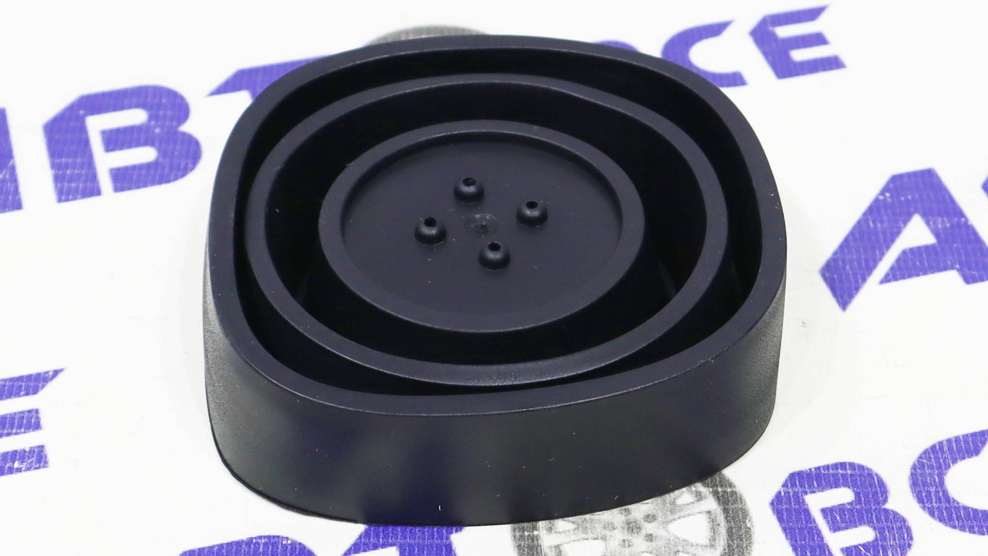 Заглушка (крышка) для фар с лампами H4 диаметр 55-95мм SKYWAY силикон min2